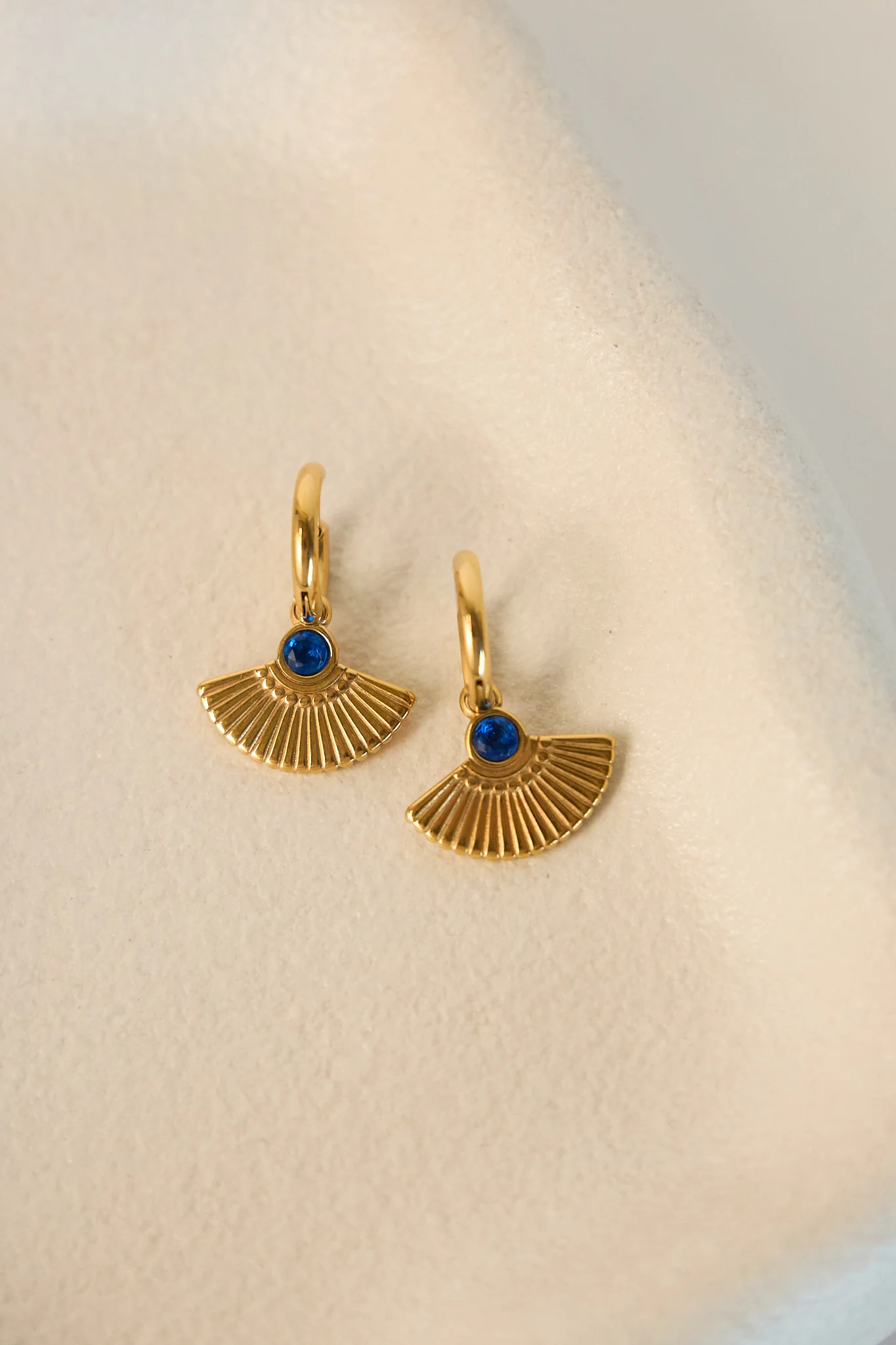 Mason Earrings - Gold / Sapphire
